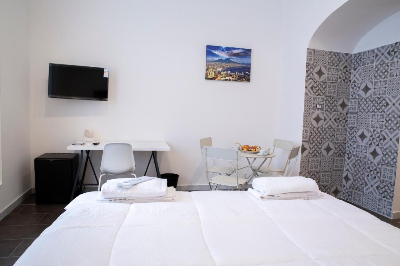 Allyoucantrip - La Nova Naples Extérieur photo