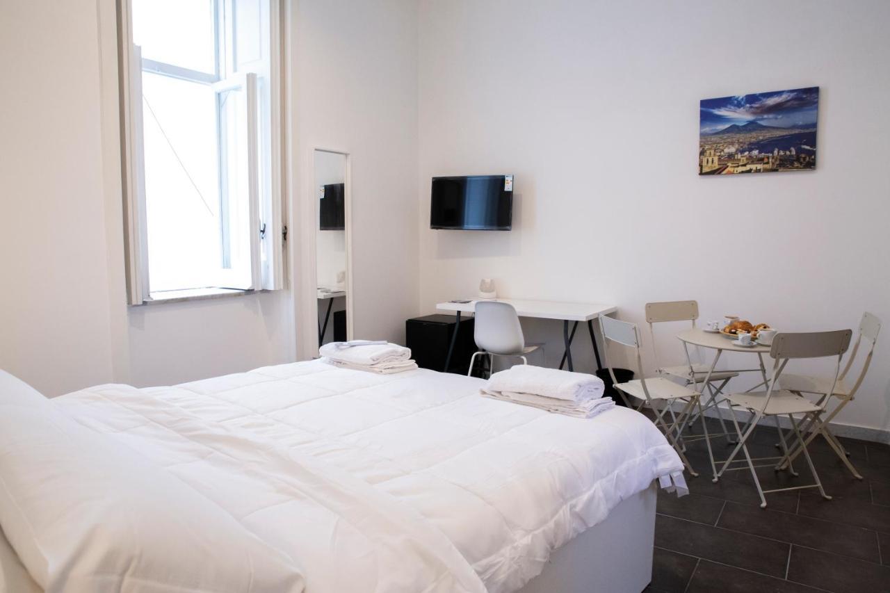Allyoucantrip - La Nova Naples Extérieur photo